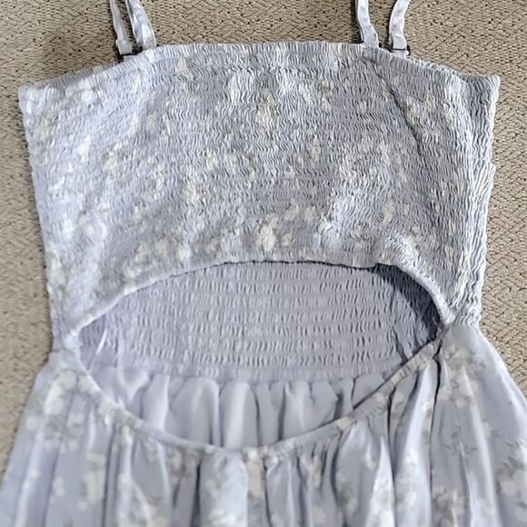 Hollister Light Blue Floral Smocked Woven Short Dress - Size Small - Picture 6 of 14